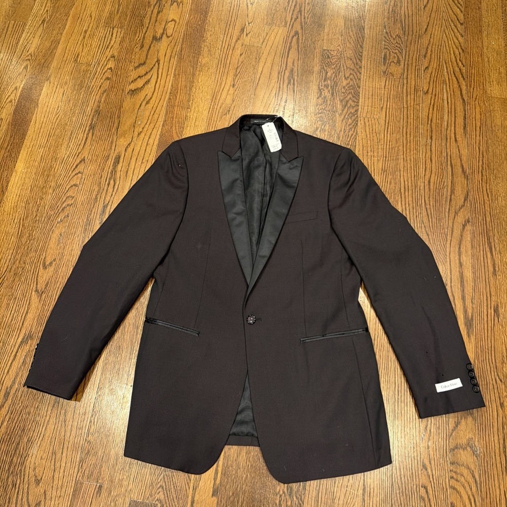 Calvin Klein Extreme Slim Fit Tuxedo Jacket 42L Wool Burgundy 7BY0014 NWT
